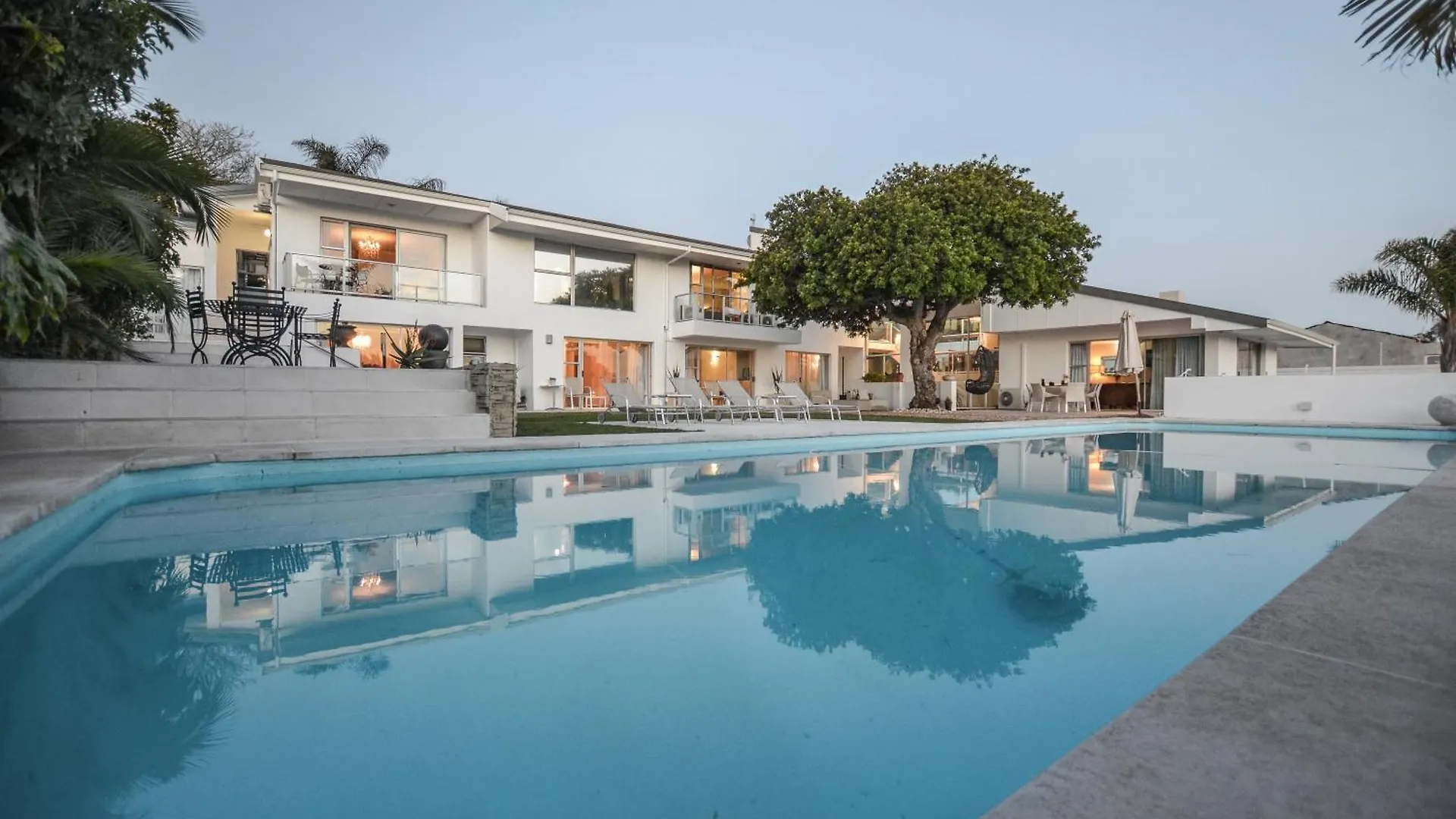 Capo Cabana Guesthouse Plattekloof